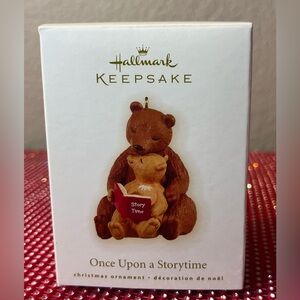 Hallmark Keepsake Ornament  2009  Once Upon a Storytime  Handcrafted Christmas